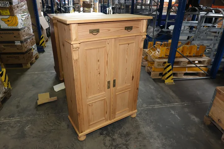 Holzschrank Maße: 80 x 37 x 130 cm